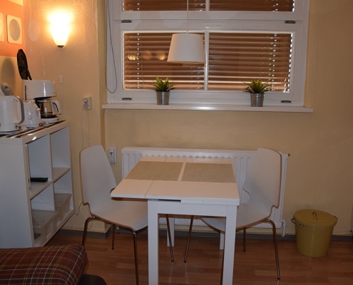 Esstisch in det Gästewohnung GFranz-Körner-Str. 61a