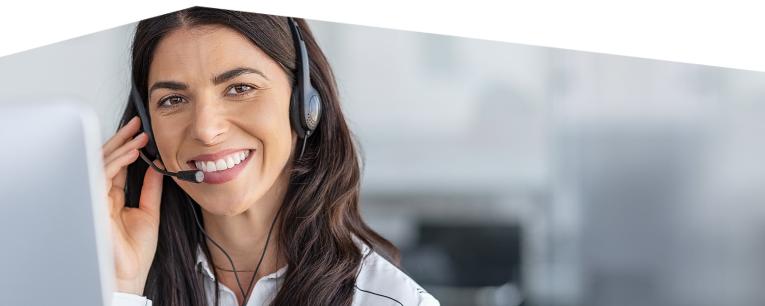 Faru mit Telefon Headset