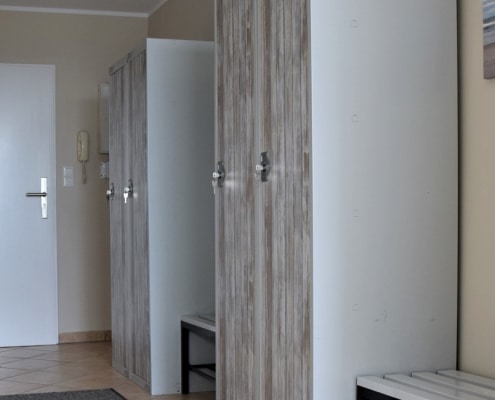 Umkleidebereich Sauna Fritz-Erler-Allee 120
