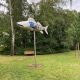 Kunstprojekt Upcycling Fisch (Metallfisch, dessen Körper aus Plastikflaschen besteht)